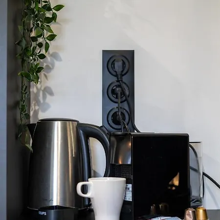 Capsule Color Deluxe Balneo I Ecran Cinema I Console De Jeux * Trith-Saint-Leger