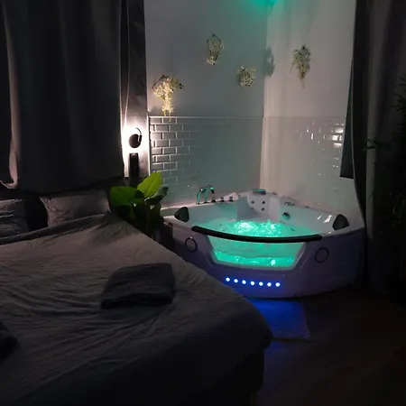 Capsule Color Deluxe Balneo I Ecran Cinema I Console De Jeux *