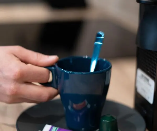 Capsule Color Deluxe Balnéo I écran Cinéma I Console De Jeux Appartement