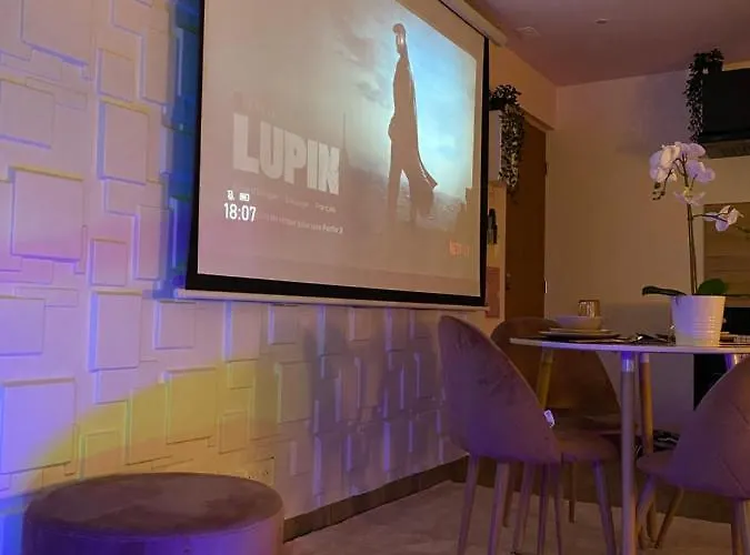 Capsule Color Deluxe Balnéo I écran Cinéma I Console De Jeux * Trith-Saint-Leger